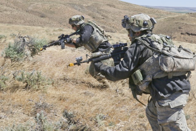 Bayonet Division trains thousands at Yakima