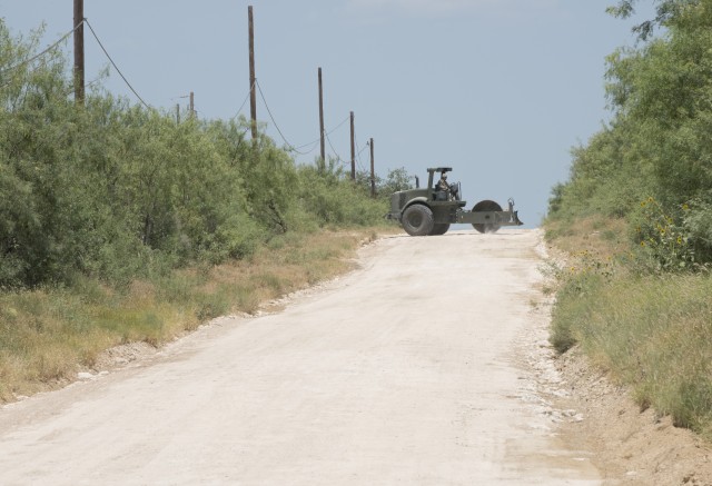 Reserve Soldiers work to develop struggling border towns in south Texas