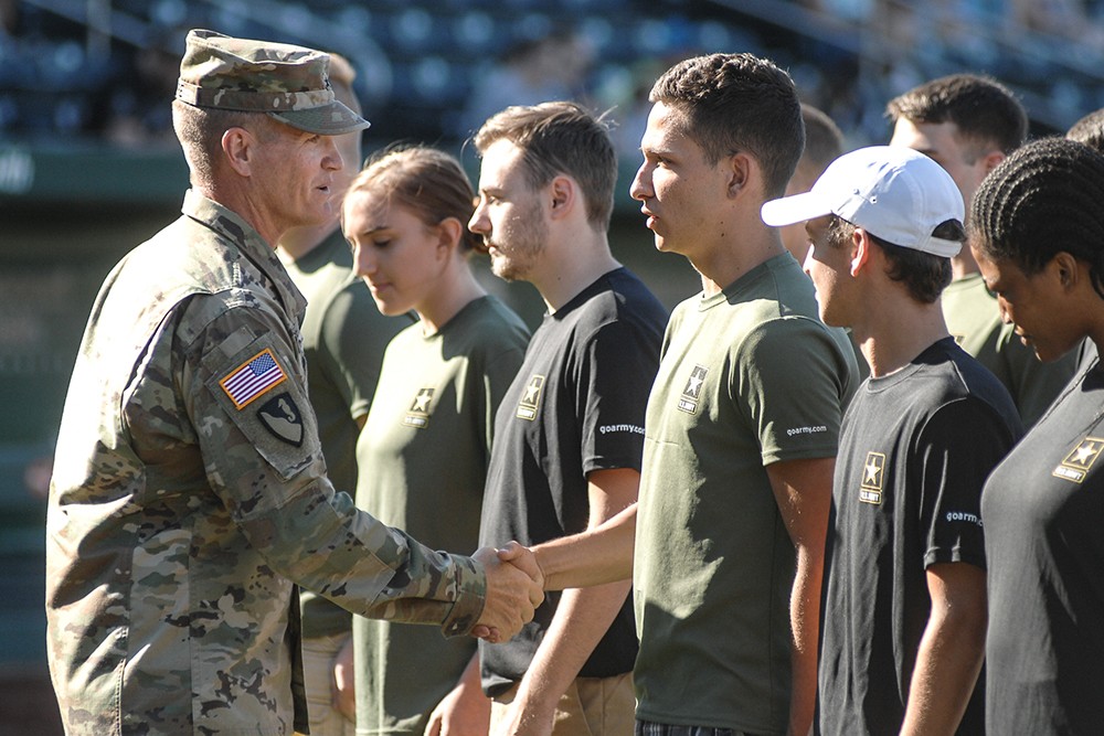 Fort Leonard Wood service members participate in military appreciation  event before Cardinals game Sept. 11, Article