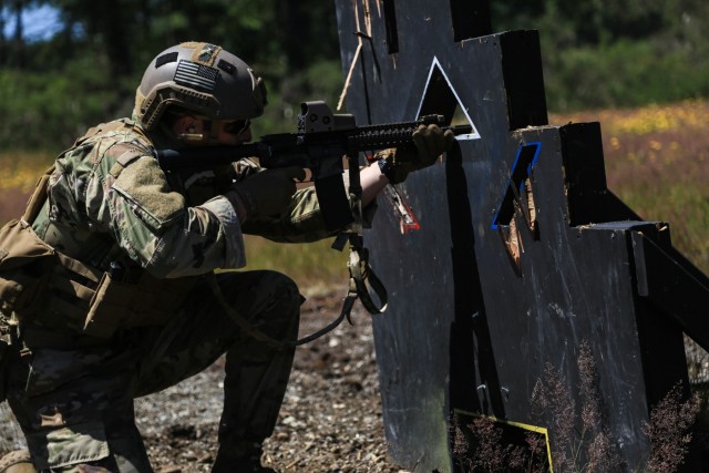 1st SFG (A) Soldiers Face Arduous Training During 