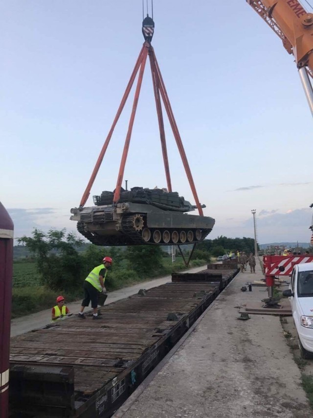 Iron Brigade tanks met by cheers on Romanian streets upon arrival for Getica Saber