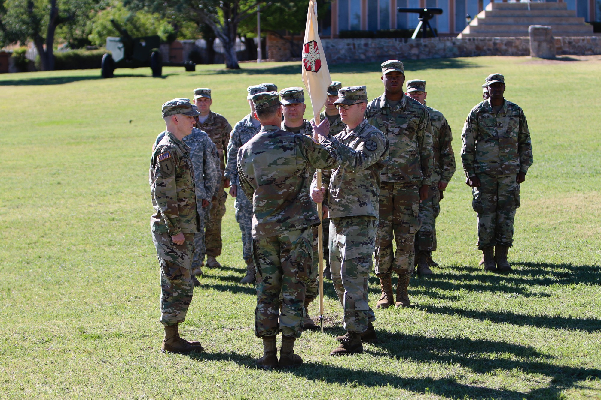 HHC Garrison welcomes new commander | Article | The United States Army