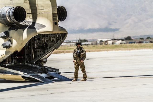 Chinook Crew Chief