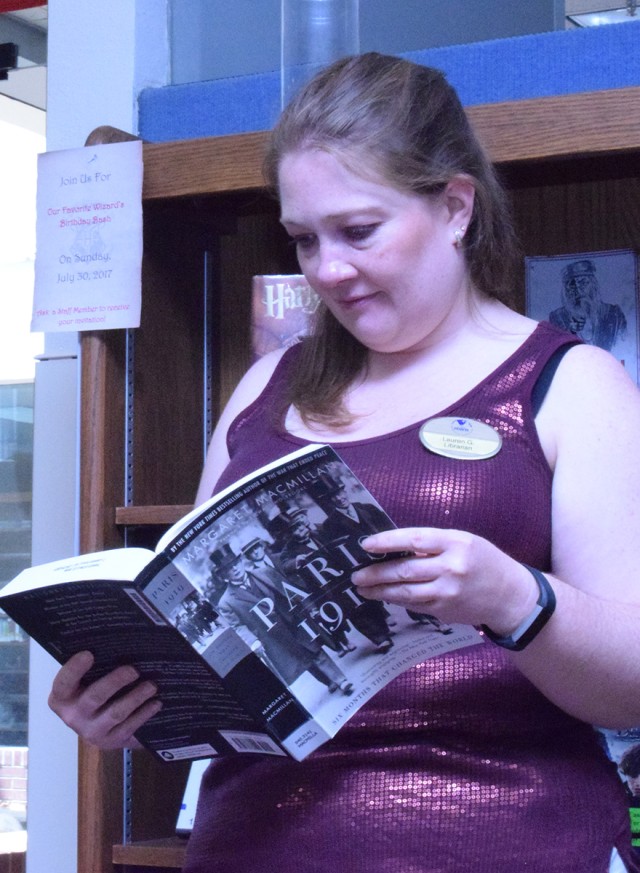 Book clubs provide entertainment, social opportunity at Fort Leonard Wood