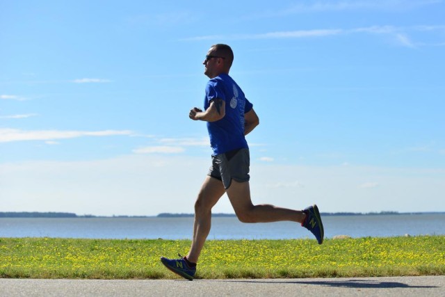 Prevent re-injuries with modified running technique, altered pace