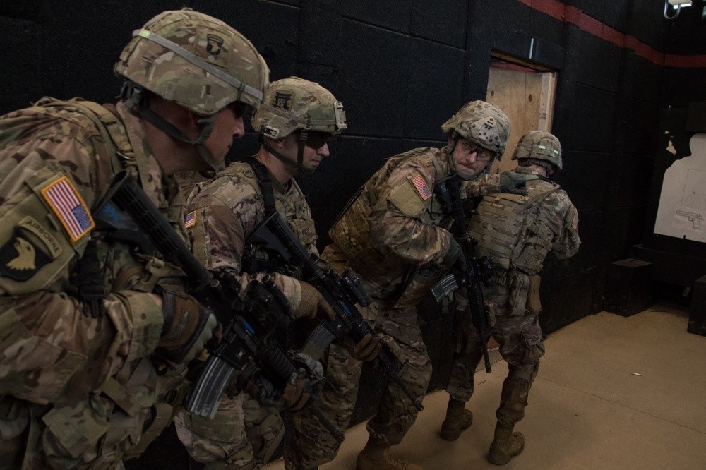 Speaker of the House Paul Ryan visits, trains with 101st Airborne ...