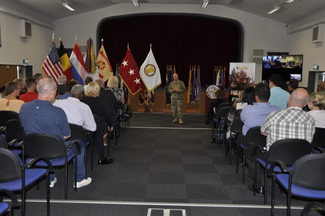 Lt. Gen. Kenneth Dahl speaks to USAG Benelux employees