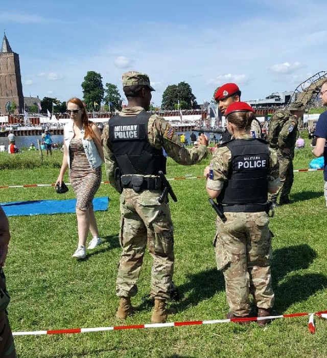 USAG Benelux - Schinnen Soldiers provide security for the Nijmegen March