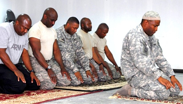 Muslim chaplains live by motto 'perform or provide'