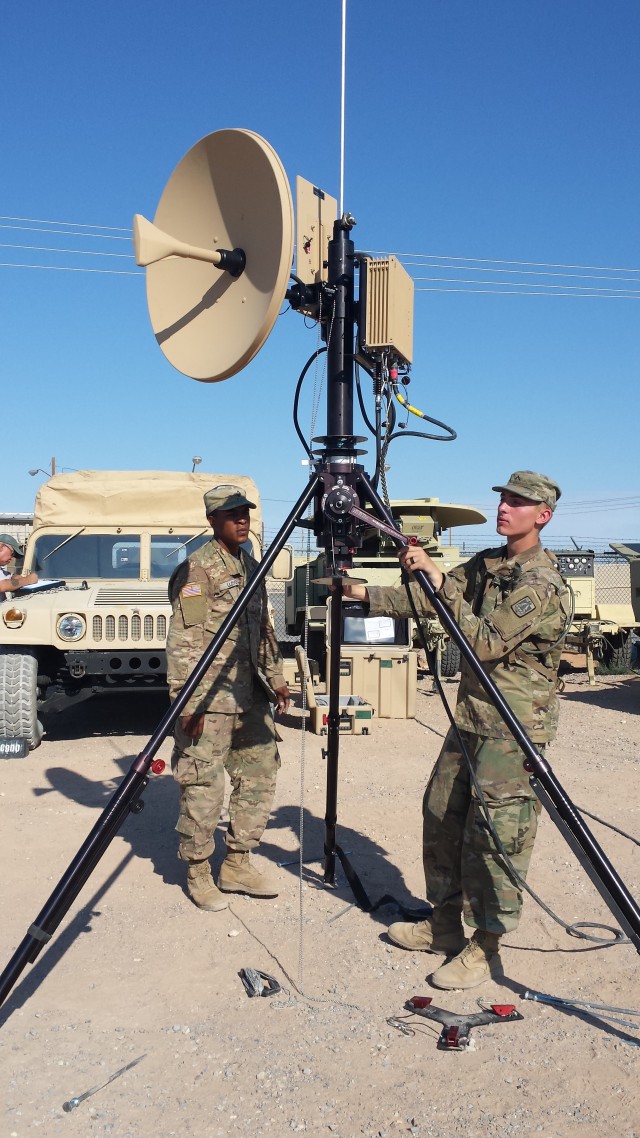 Fort Hood 57th Expeditionary Signal Battalion participates in TRILOS test at NIE 17.2