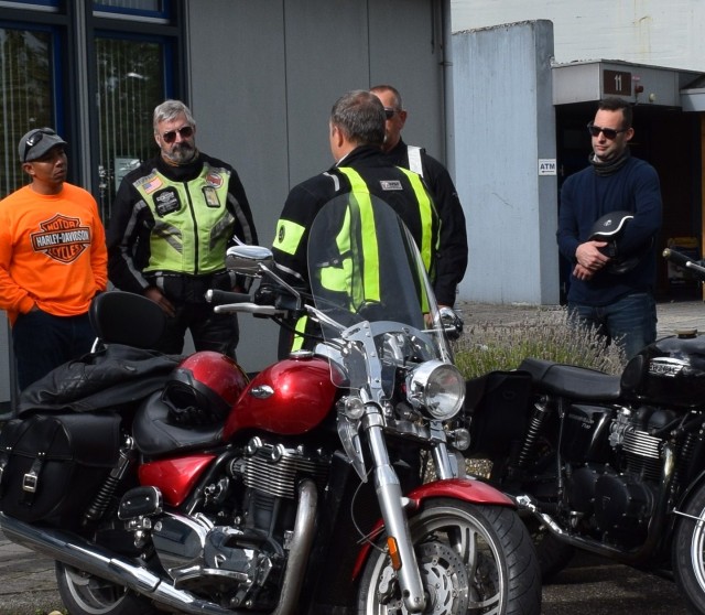 Schinnen motorcycle group ride teaches safety