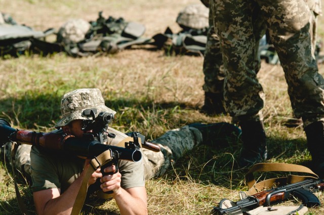 Rockets away: RPG training at Yavoriv CTC