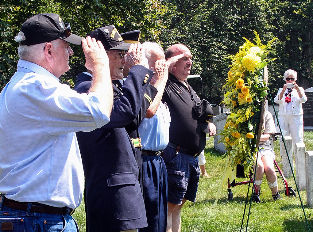 Two Merrill's Marauders honor their commanders at West Point Cemetery ...