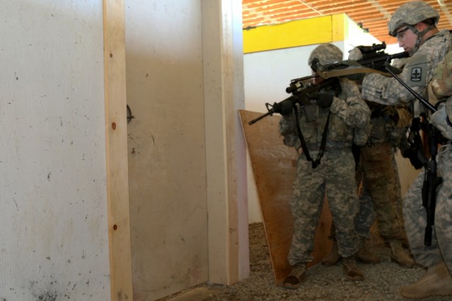 'Overhead's clear!' National Guard Soldiers train for urban warfare