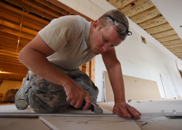 Illinois' 126th Civil Engineer Squadron lends helping hand to Pennsylvania National Guard