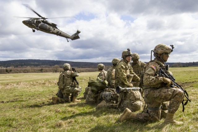 Army, British soldiers seamlessly integrate air and land readiness in Estonian exercise