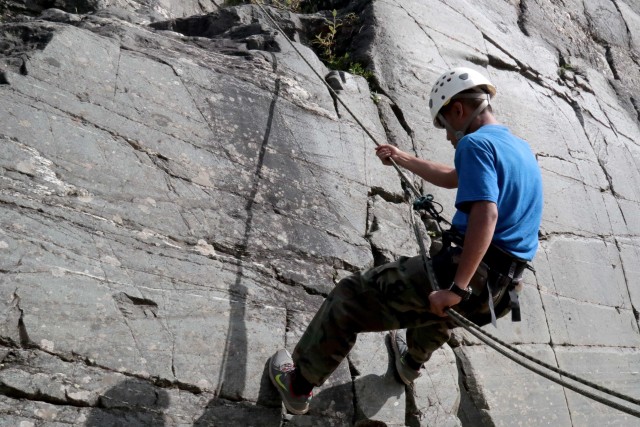 Eielson JROTC cadets learn basic mountaineering at Black Rapids Training Site