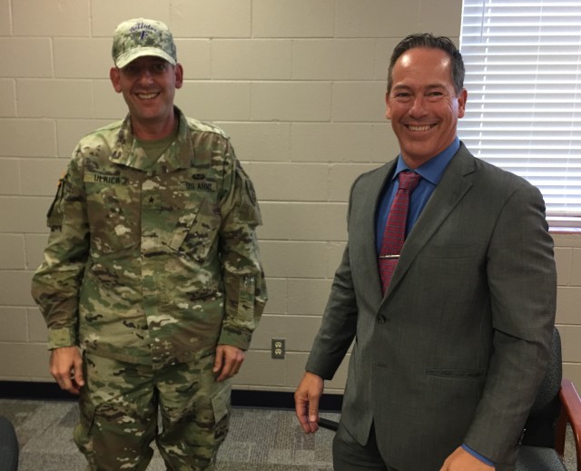 Rakkasan Soldiers meet at Florence ISD Adopt-A-School mutual support signing