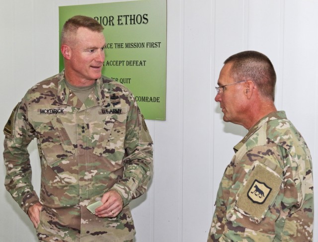 Senior leaders visit deployed troops