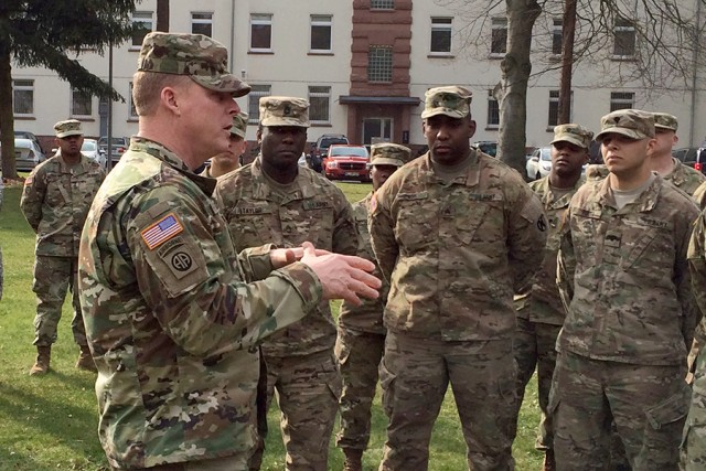Expeditionary Human Resources Sustainment: From Theater Committed to Theater Expeditionary