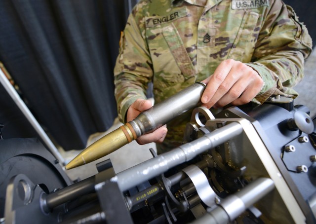 In effort to boost firepower in Europe, Soldiers test Stryker cannon, Javelin system