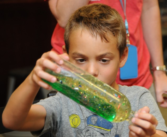 Fizzy chemistry: Mad Scientist workshop mixes fun with learning ...