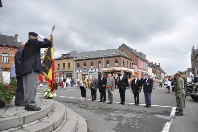 Garrison community members join townspeople in Brugelette