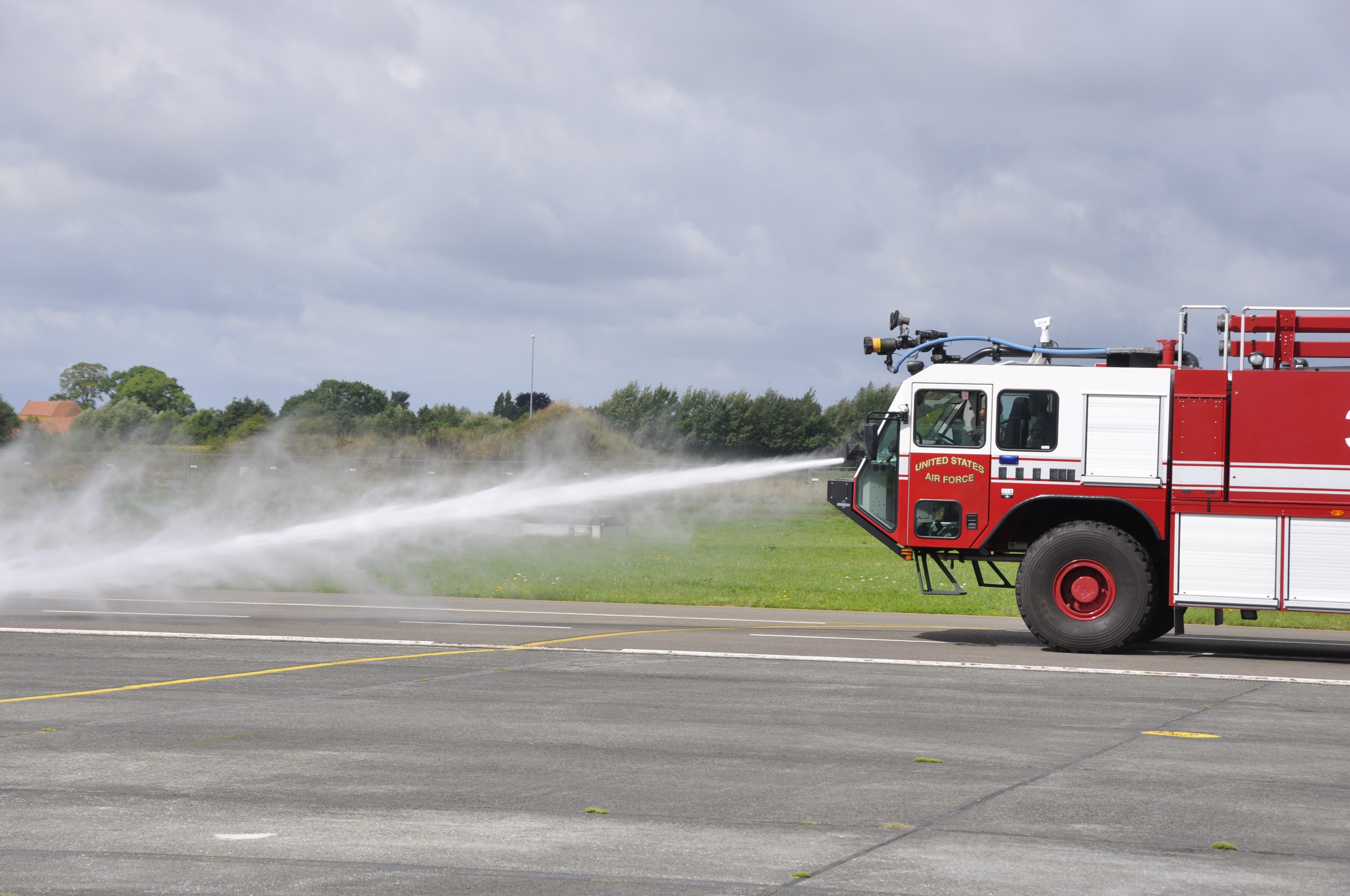 U.S., Belgian Firefighting Teams Perform Joint Training Exercise ...