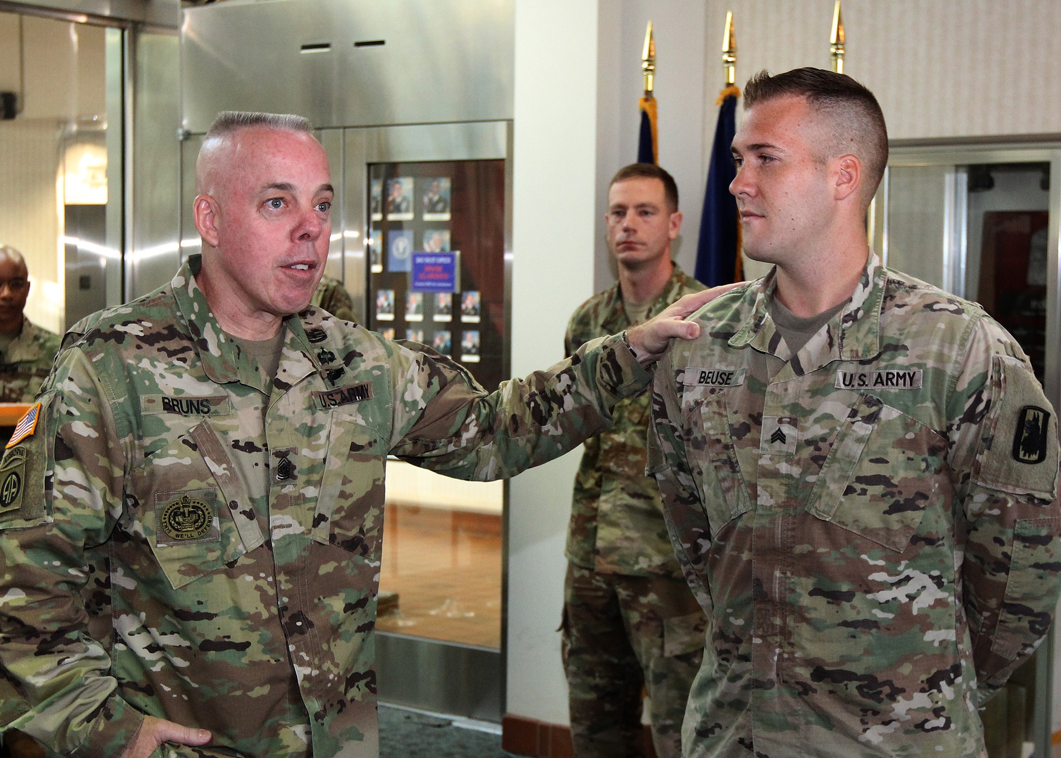 Army Cyber Command Honors Its Top Soldier And NCO For 2017 | Article ...