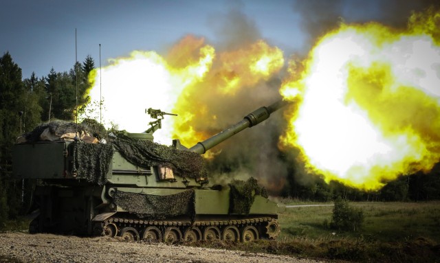 3-29 FA shoots, scoots in rare artillery raid at Combined Resolve IX