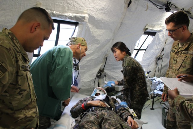ROK-US medical providers demonstrate perfect team work during this emergent operation