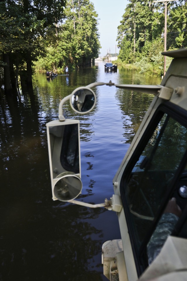 373rd CSSB Conducts High Water Rescue Missions