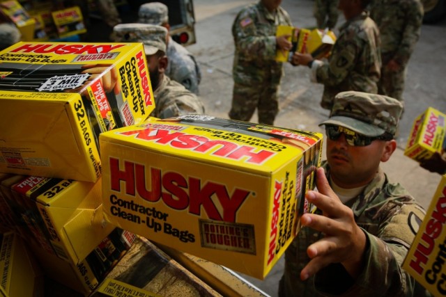 Soldiers continue massive relief effort for flooded Houston