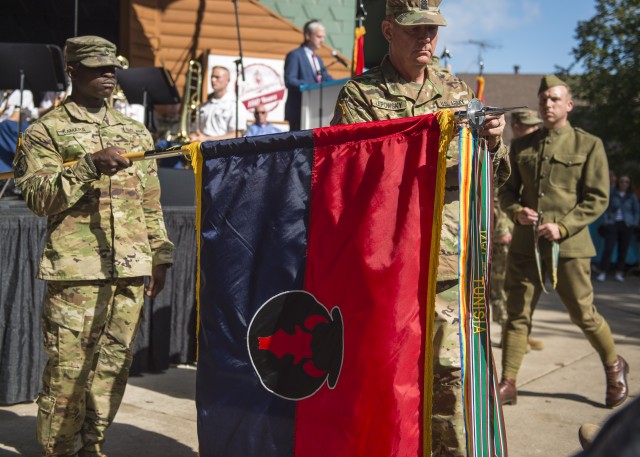 Decorating the 34th Infantry Division colors