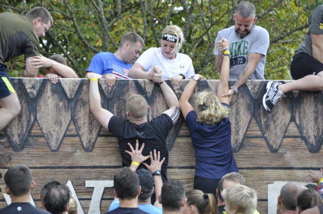 Service members tackle the Strong Viking challenge