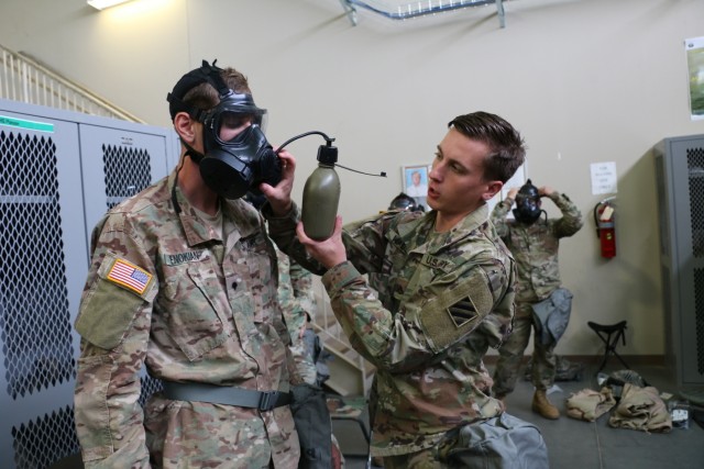 6-8 CAV trains on Army's newest gas mask