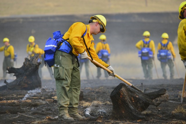 Oregon National Guardsmen activated to assist with Chetco Bar Fire