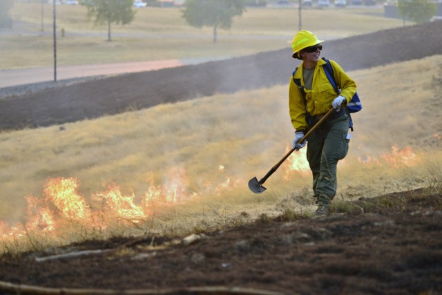Oregon National Guardsmen activated to assist with Chetco Bar Fire