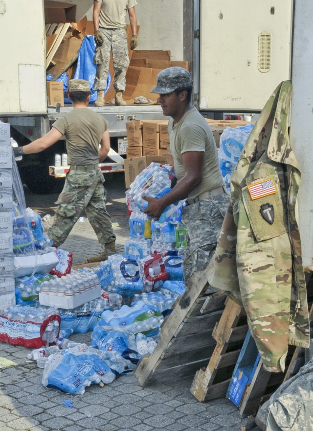 El Paso to Orange: Soldiers Travel 1000 Miles in Wake of Harvey