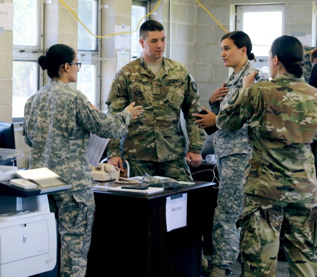 Paratroopers arrive to support relief efforts in Florida