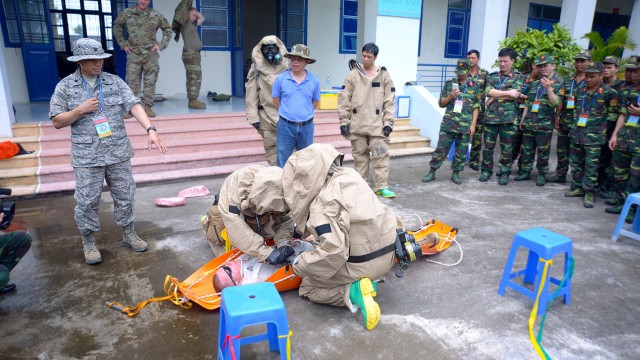 Partnership between Oregon and Vietnamese CBRNE teams increase interoperability through training