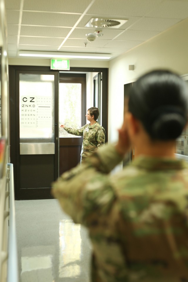 Active-duty, Army Reserve medical personnel collaborate to increase medical readiness