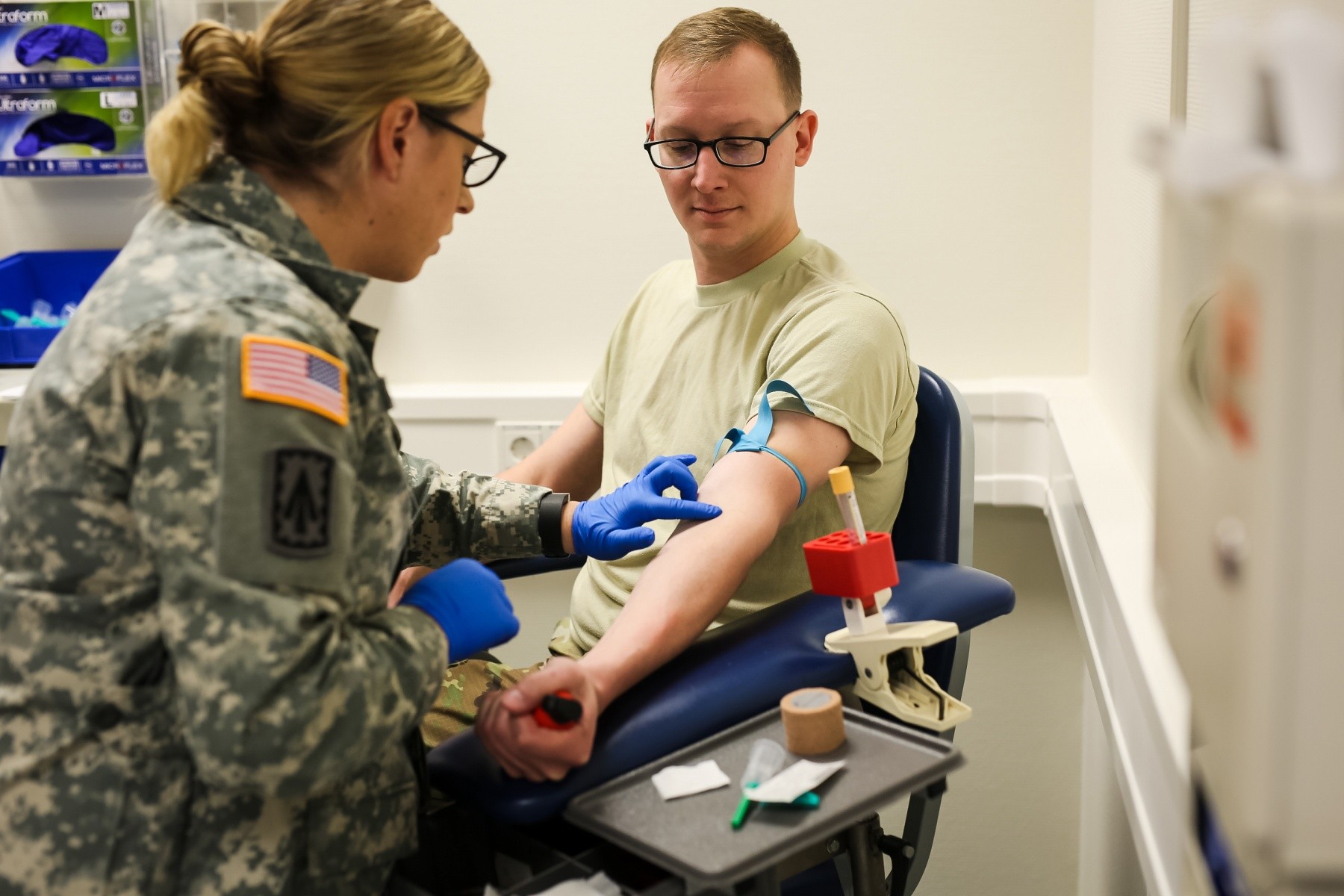 active-duty-army-reserve-medical-personnel-collaborate-to-increase-medical-readiness-article