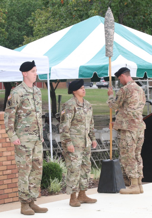 35th Theater Tactical Signal Brigade Hosts 518th TIN Deactivation