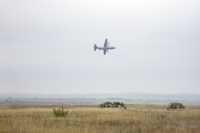 Rapid Trident 2017: Tactical Airdrop Operations