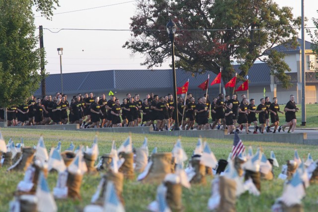 Lifeliner remember fallen with run, ceremony