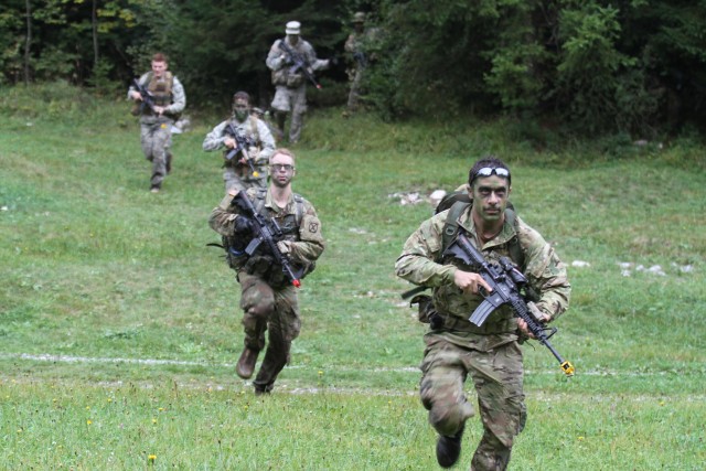 Colorado Army National Guard deploys mountain infantry element to Slovenia for Triglav Star Exercise