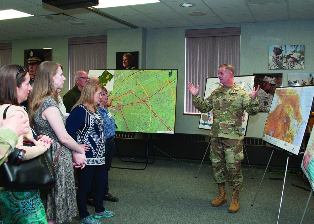 Community Leaders Get Firsthand Look At 10th Mountain Division's ...