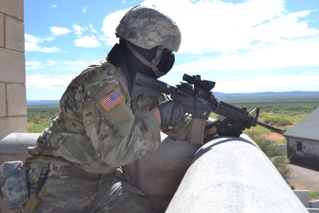 New Mexico National Guard and infantrymen conduct training together