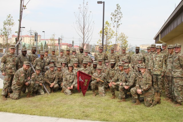Army Surgeon General and CSM Tour Korea